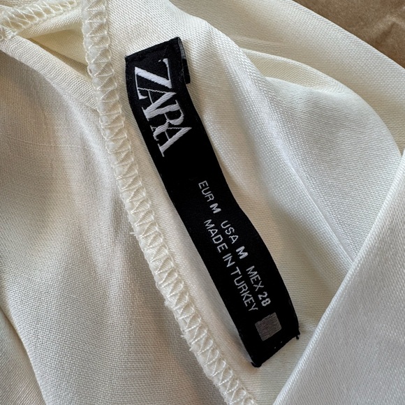 Zara silk spaghetti strap crop top. - Picture 3 of 5